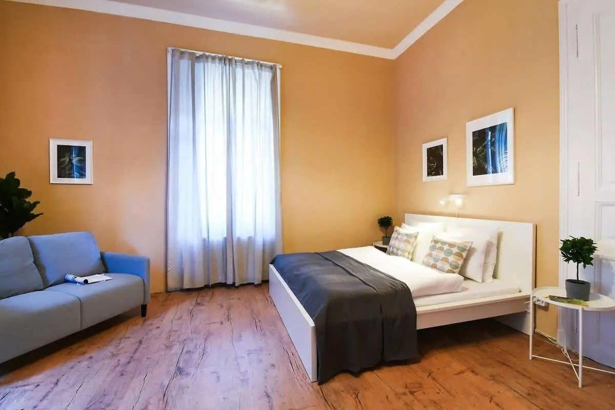 Very Central Very Spacious New Home 布达佩斯