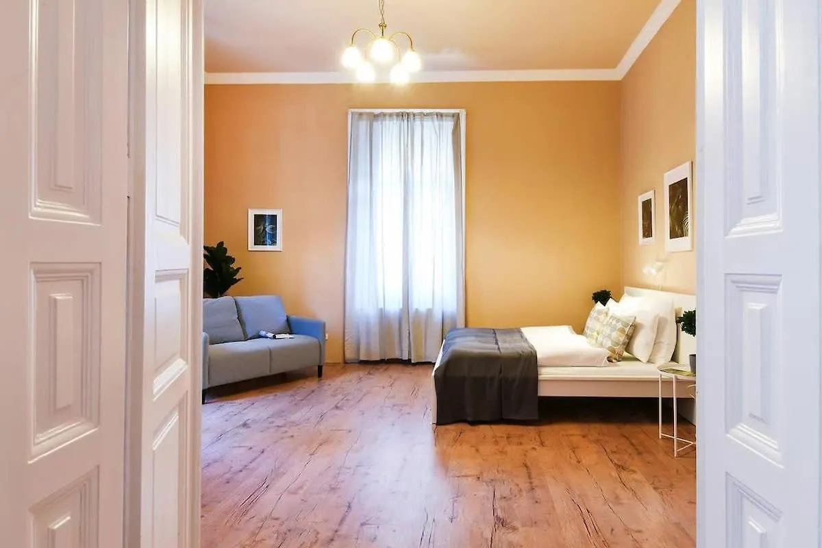 Very Central Very Spacious New Home 布达佩斯 匈牙利