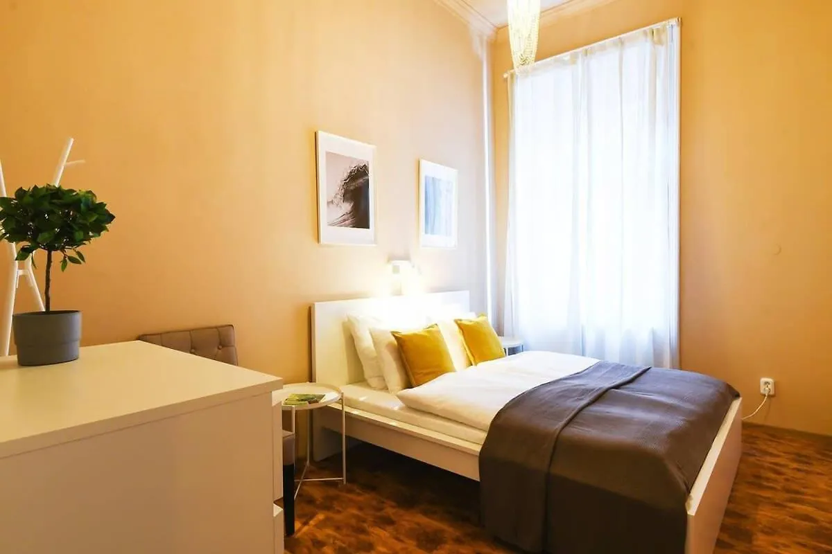 Very Central Very Spacious New Home Budapest Appartement